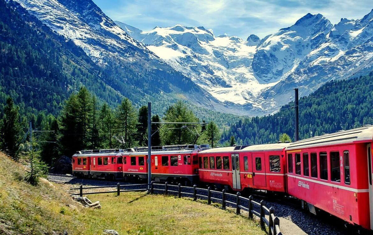 Weekend Trenino Rosso del Bernina e Mercatini di Livigno 
